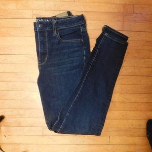 American Eagle Super High Rise Jegging